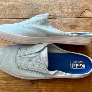 New Keds Moxie Blue Slip-on Sneakers Mules Shoes WF65405 Sz. 9.5